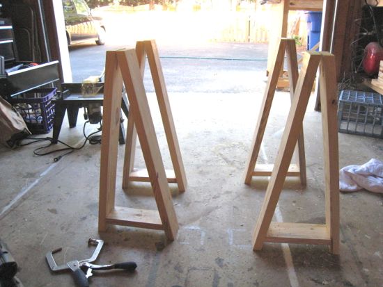 Sawhorse Double Desk Details « Tommy &amp; Ellie