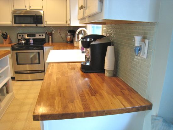 Finished backsplash and shiny countertop 2