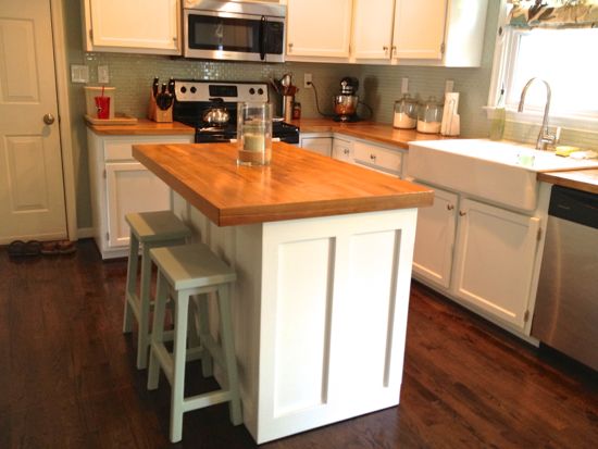 Kitchen Island. Board and Batten Style with matching window bench. www.tommyandellie.com